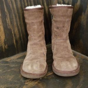 Girls Sunshine Brown Ugg Boots Size 13